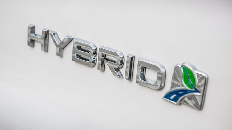 Ford Mondeo Hybrid 2015