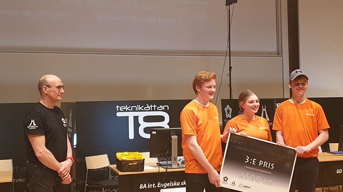 Elever från Erlaskolan i Falun kniper tredje plats på regionfinal i Teknikåttan