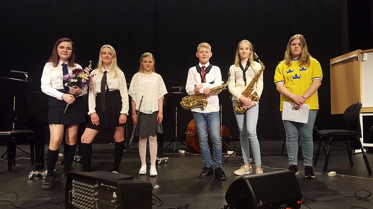 De unga solister som medverkade tillsammans med Camerata Nordica under tisdagens skolkonsert.