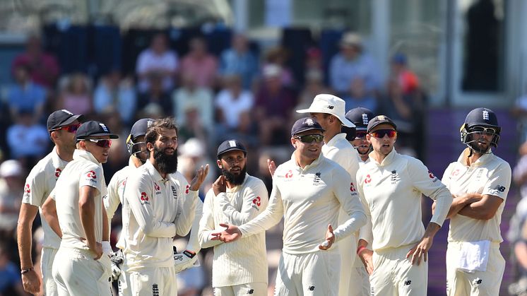 ​England name squad for fifth Test