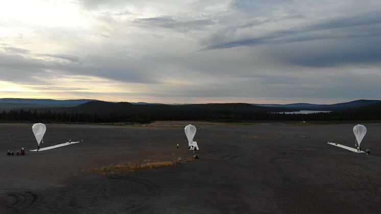 Tidigt under torsdag morgon skickades tre ballonger upp med IRF:s infraljudssensorer från Esrange utanför Kiruna. Foto: SSC