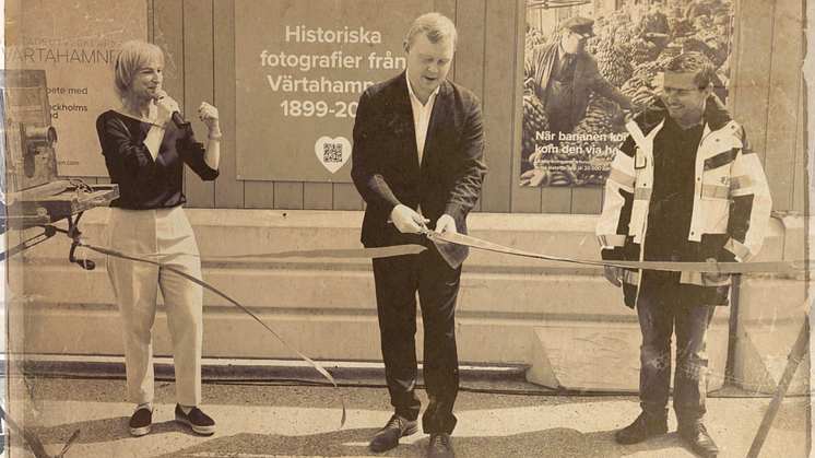 På bilden: Kristina Alvendal, Stadsutvecklarna i Värtahamnen, Dennis Wedin (M), bostads- och fastighetsborgarråd i Stockholms stad och Thomas Andersson, VD för Stockholms Hamnar.