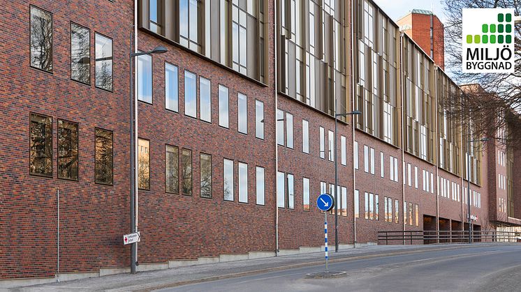BB/förlossningsbyggnaden vid S:t Görans sjukhusområde har certifierats med Miljöbyggnad Guld. 