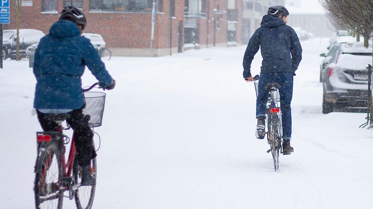 Vanebilister lämnar bilen hemma och testar att vintertrampa