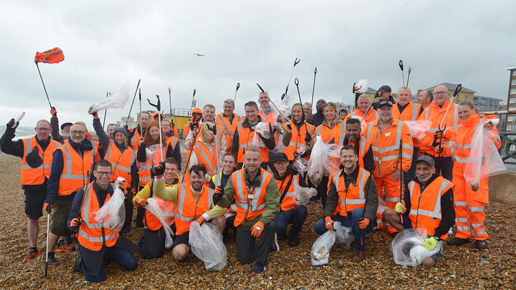 Soggy but happy - Litter pickers on Brighton & Hove beach