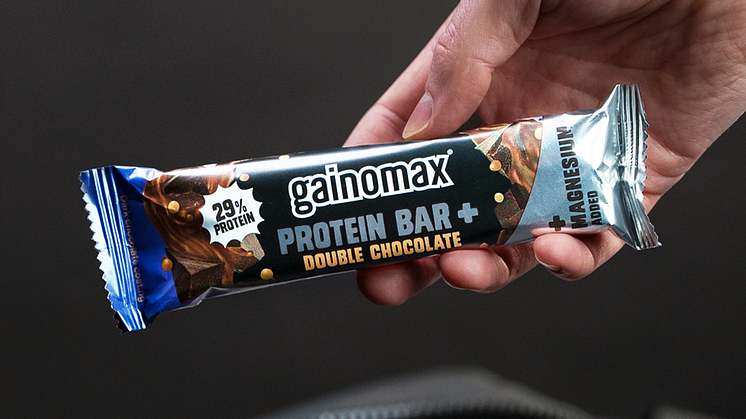 Gainomax utöka sortimentet av Protein Bar + med Double Chocolate, som innehåller extra bra funktion för optimal återhämtning.