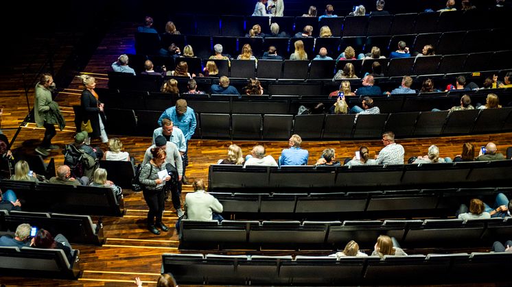 - Kommunens inriktning just nu är att vi genomför våra evenemang som planerat, men vi följer regeringens beslut och ställer in större evenemang, säger Ulrika Granfors, förvaltningschef Kultur & Fritid.