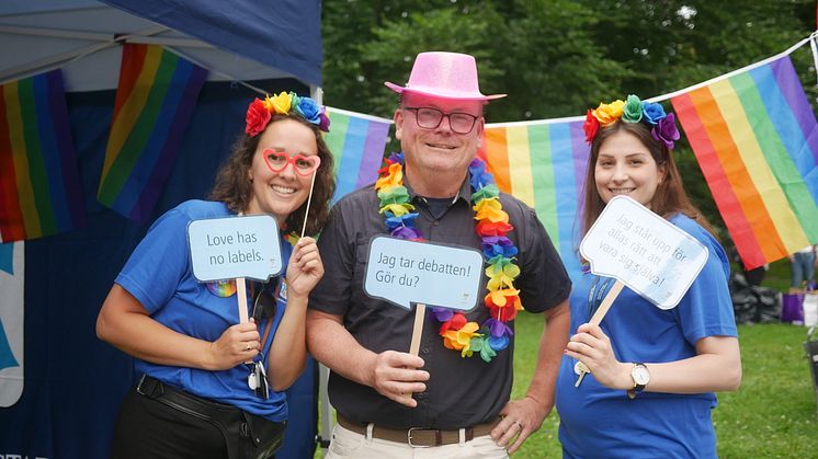 Kommunstyrelsens ordförande Staffan Jansson (S) var en av de som fanns på plats när Västerås Pride startade på torsdagen