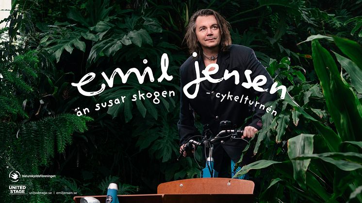 Emil Jensen parkerar cykeln i Torup