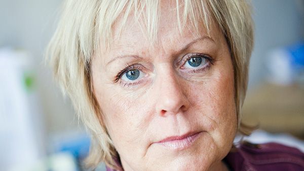 Vad är feministisk utrikespolitik i praktiken? Kvinna till Kvinnas generalsekreterare Lena Ag frågar ut utrikesminister Margot Wallström 