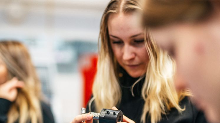 På onsdag firar vi av årskurs 3 på våra tekniska utbildningar, ihop med samverkansföretag för Teknikcollege Kungsbacka