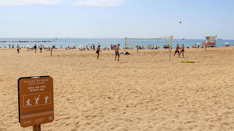 Bild av Erbuğ Ersoy: foto/hav-strand-semester-sand