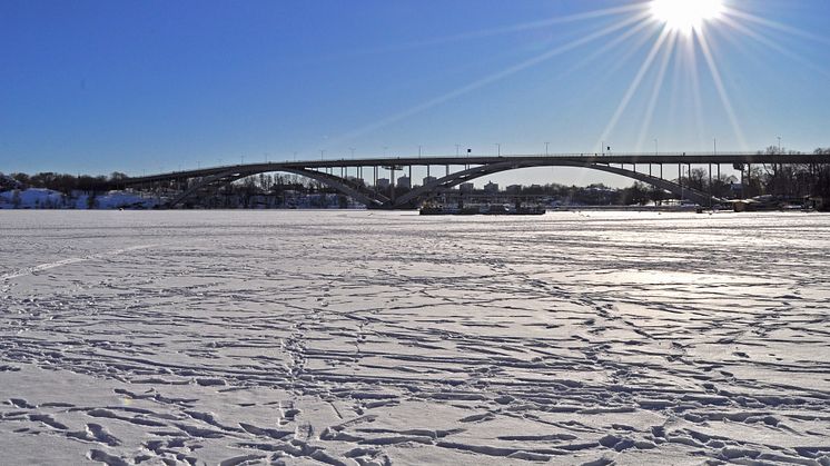 Vid våra breddgrader återhämtar sig inte ozonskiktet på samma sätt som vid polerna. Foto: MostPhotos.