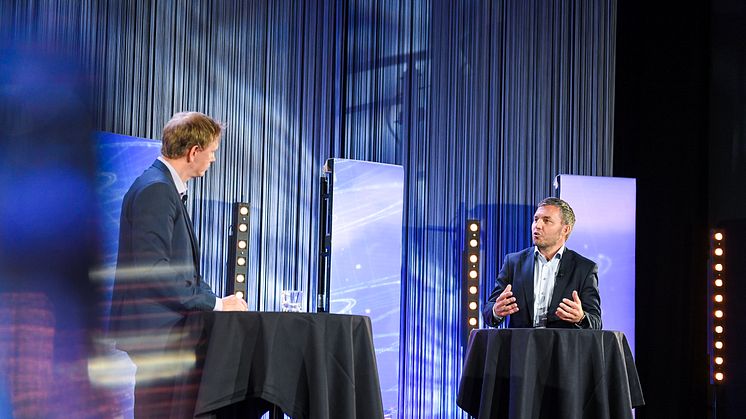 Kenneth Fredriksen, direktör region Norden & Baltikum Huawei intervjuas under webbinar om framtidens infrastruktur. (Fotograf: Pax Engström)