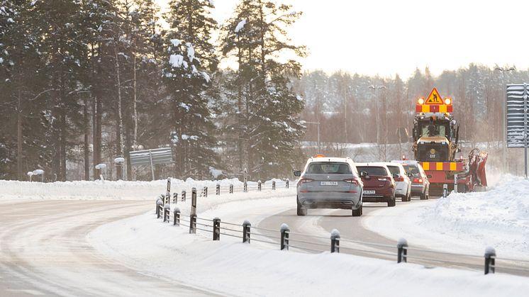 Svevia fortsätter sköta drift och underhåll av vägarna inom Åsele driftområde. Foto: Henke Olofsson