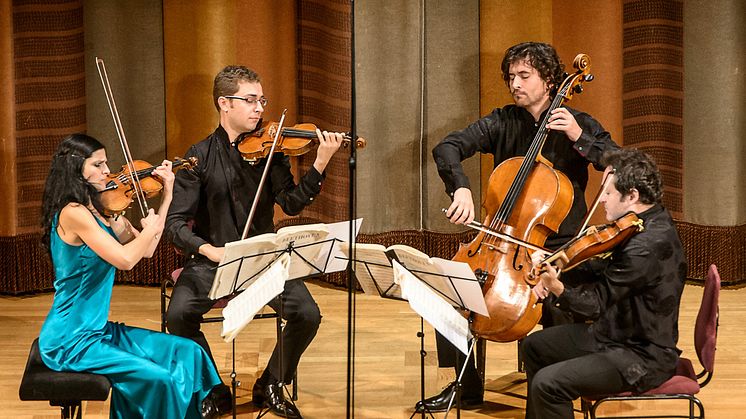 Beethovenfinal och tidstrogna filharmoniker