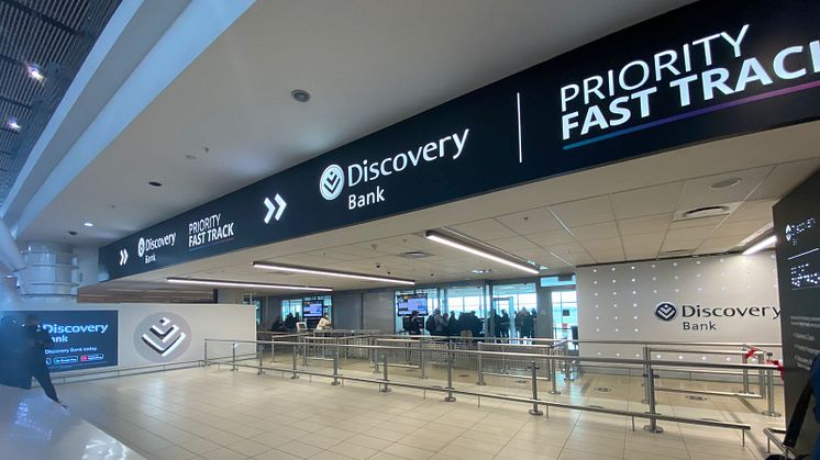 Discovery Bank Black and Purple cardholders can now enjoy faster security clearance with the Discovery Bank Priority Fast Track at OR Tambo International Airport and Cape Town International Airport domestic departure hall