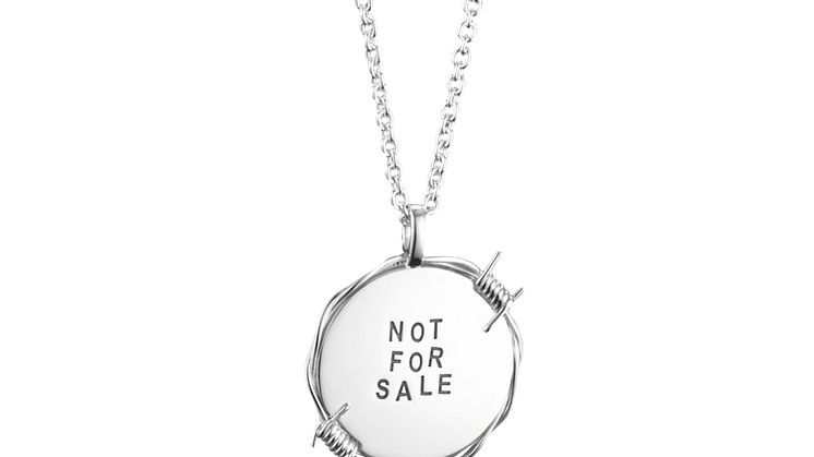 not-for-sale-pendant-silver-necklace-efva-attling_11-100-01961_.jpg