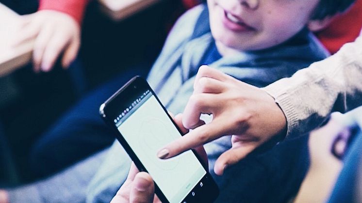 De lanserar Youtube-serie för att boosta programmering i skolan