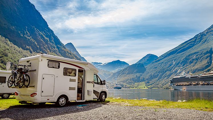 Det finnes per i dag ingen samlet oversikt over utslipp knyttet til ferie- og fritids- og forretningsreiser i Norge. Men det skal prosjektet «CO2rism» bidra til å få på plass.