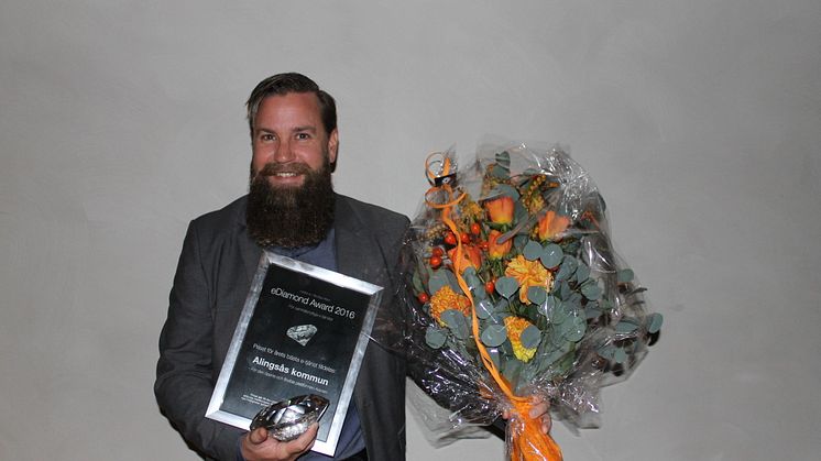 Jonathan Lindholm från Alingsås kommun vinner eDiamond Award 2016!