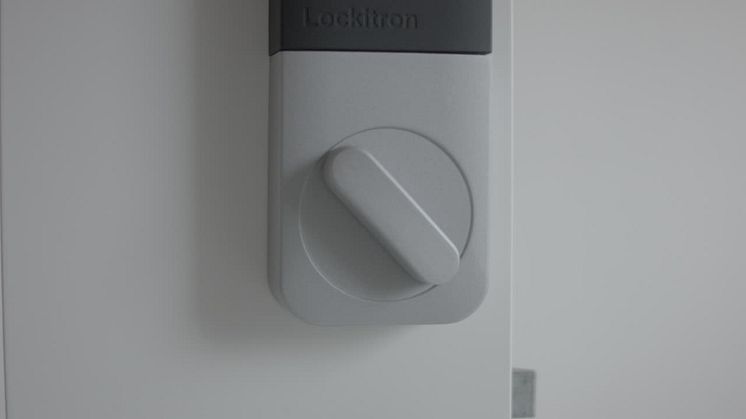 Lockitron – Lås upp dörren utan nyckel