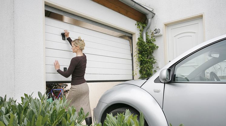 Wer sein Auto verleiht, sollte dies nicht blauäugig tun. Foto: SIGNAL IDUNA