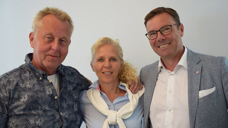 ​Från vänster: Per Lindquist Omberg, VD Eko Fisk, Heli Lundin, CFO Eko Fisk och Jonas Köhler, VD Menigo. 