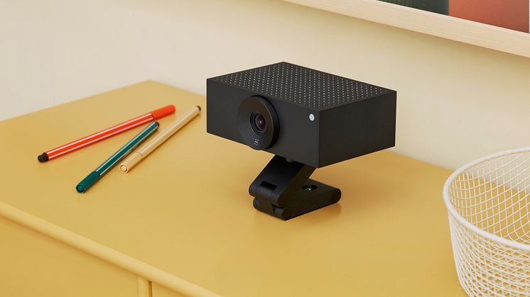 Huddly raises the bar for hybrid collaboration with next-generation camera S1