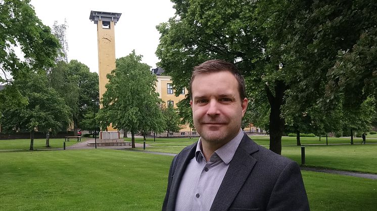 Andreas Tilevik, kursansvarig för kursen där studenterna nu studerat modellering av smittspridning av covid-19. Foto: Högskolan i Skövde