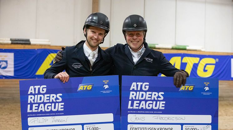 Filip Ågren och Jens Fredricson vann säsongens sista delfinal i ATG Riders League i 1,35- respektive 1,50-touren. Foto: Mia Nilsson/ATG