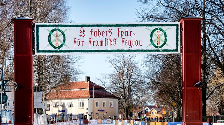 Arbetet har startat efter branden i Vasaloppets förråd – många vill bidra och hjälpa