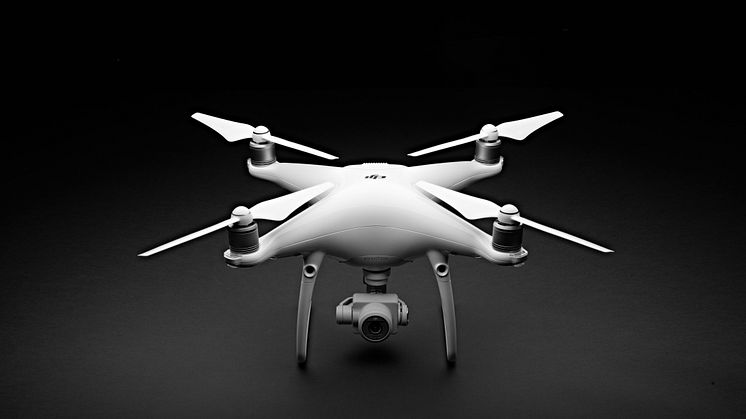 DJI Phantom 4 Advanced (B top)