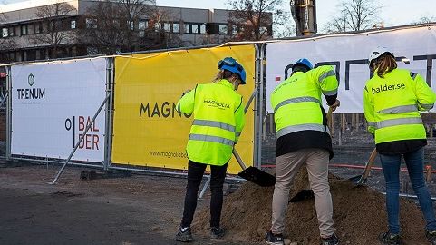 Första spadtaget på Tullholmsviken