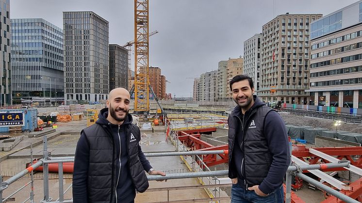 Elie Patti (t.v.) och Nabaz Eliassi har skapat en plattform för inköpsverksamheten i byggbranschen.