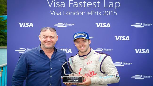 A Sam Bird l'ultimo Visa Fastest Lap Trophy del 2015