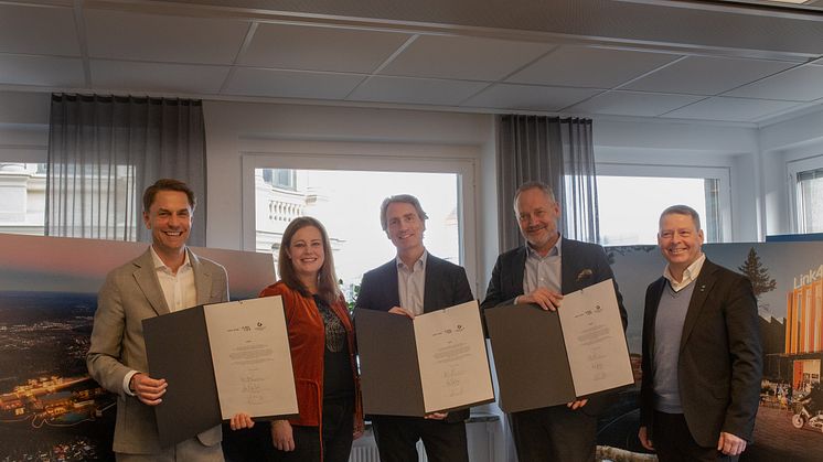 Jacob Torell, VD Next Step Group, Maria Strömberg, Business Region Göteborg, Erik Selin VD Balder, Patrik Andersson VD Business Region Göteborg samt Per Vorberg, Kommunstyrelsens ordförande i Härryda kommun.