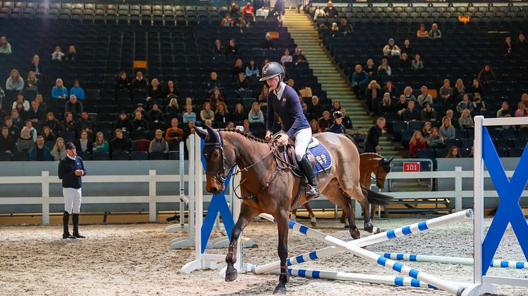 Jens Fredricson, världsmästare i lag, ska inte bara tävla under Sweden International Horse Show. Han bjuder också på en clinic om framgångsridning. Foto: Pernilla Hägg