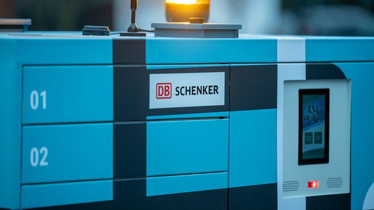 DB-Schenker_LMAD_leveransrobot_close-up