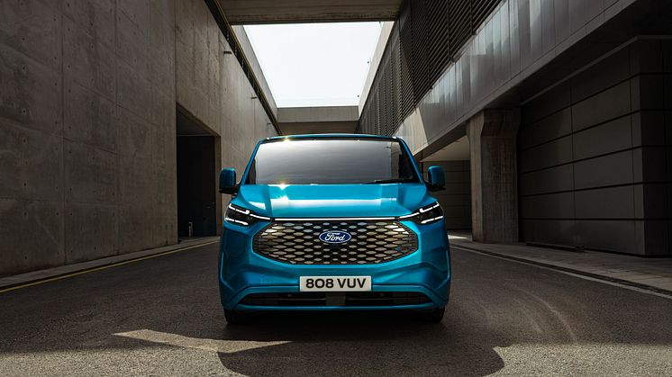 Ford E-Transit Custom 2022 (16)