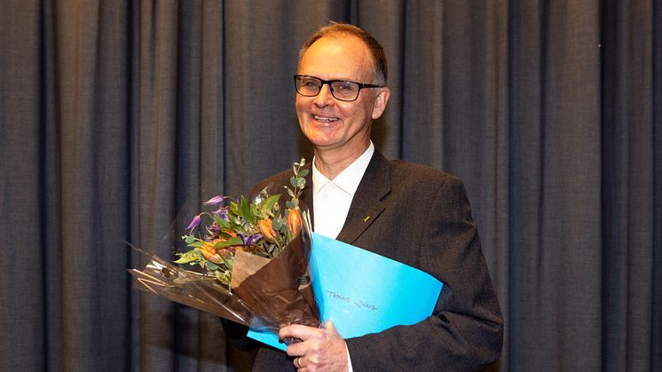 Kulturpristagaren 2021 Tomas Ljung är poet, biolog, kulturhistoriker och författare.