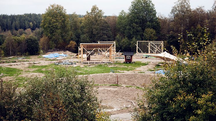 Småhusbyn i Uddebo under uppbyggnad. Foto: Sara Gust