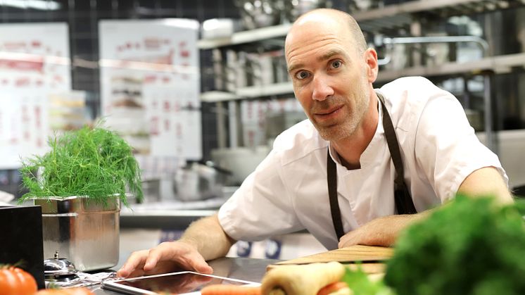 Johan Lilja är kökschef för West Coast, restaurangen som är först ut att testa CarbonAte på Svenska Mässan och Gothia Towers.