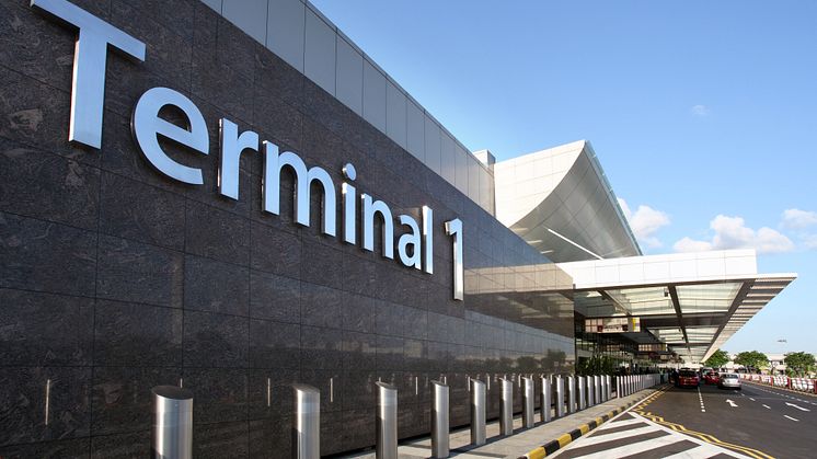 Terminal 1 departure kerbside