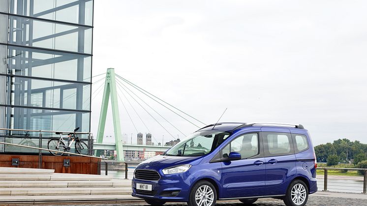 Nye Ford Tourneo Courier 