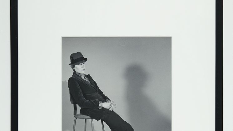 Martha Wilson, A Portfolio of Models, The Professional, en serie av sex fotografier och text, 1972/2012, 51 x 36 cm 