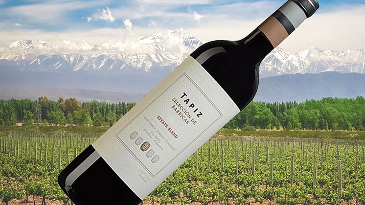Tapiz besitter bland de högst belägna vingårdarna i hela Mendoza på upp till 1400 meter över havet vid foten av Anderna