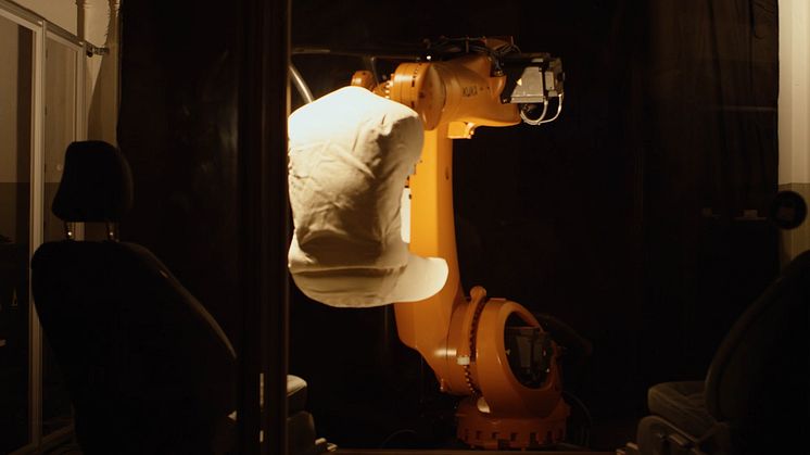 Ford Robutt - az ülés tesztelő robot