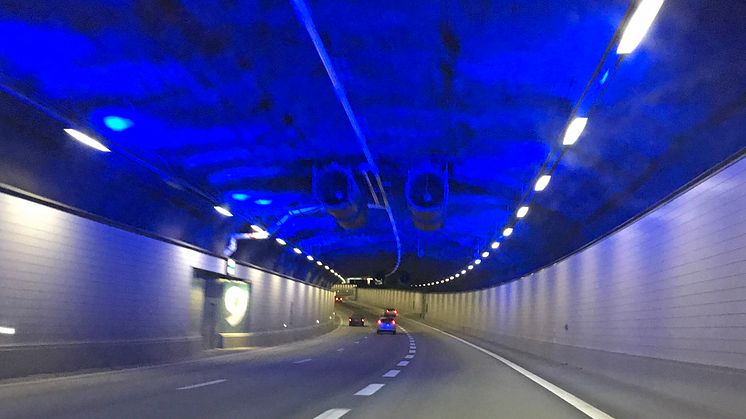 Götatunneln blir dubbelriktad längre än väntat