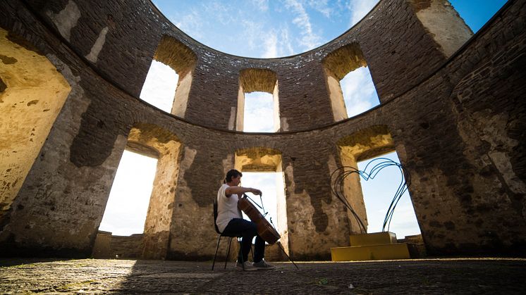 Inspelning på Borgholm slott. Foto: Matthew Gormly (@travmatt)